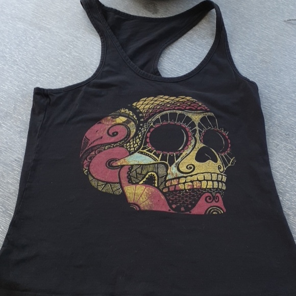 Tops - Badass used skull tank top